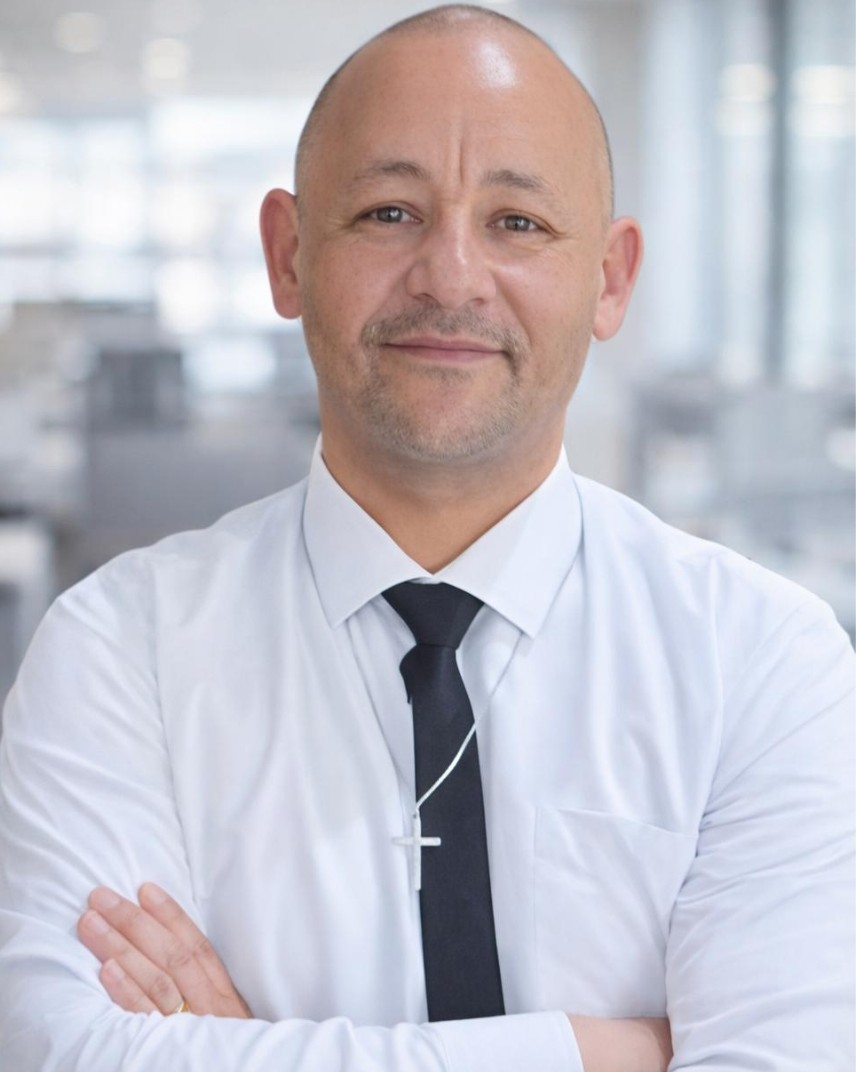 Michael Abrahams, the photographer behind Michael Abrahams Photography